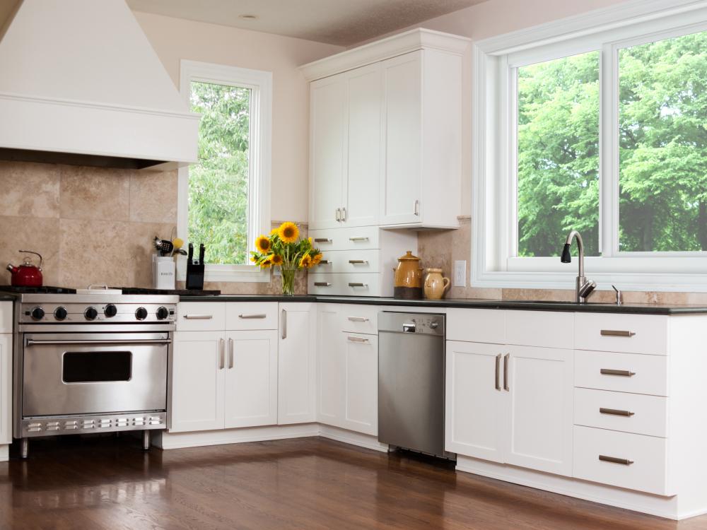 PGT Sparta Horizontal Roller Window - Aluminum